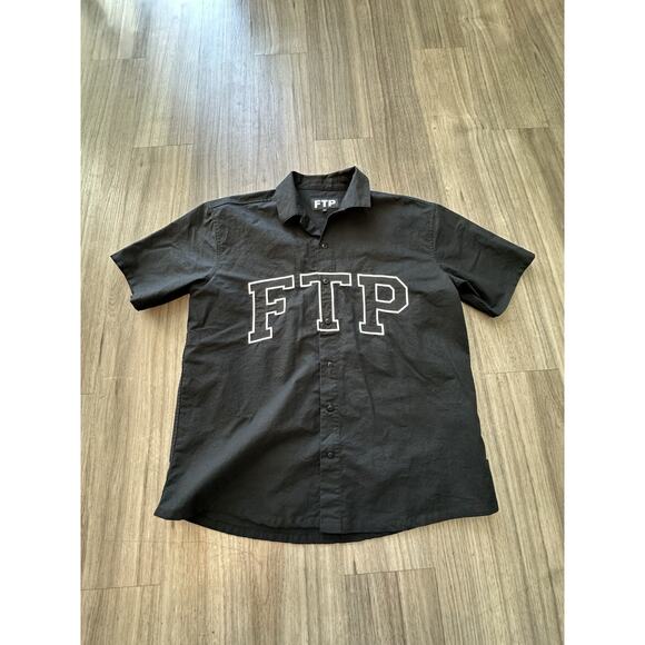 FTP Arch Logo Button Up Black Shirt (2021) Size Medium - Picture 1 of 3